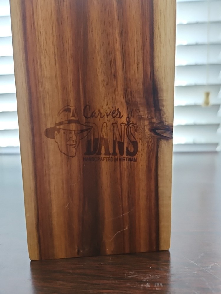 Carver's Dan Parrot Head "It's Five O'clock Somewhere" Hand Crafted Gift Box