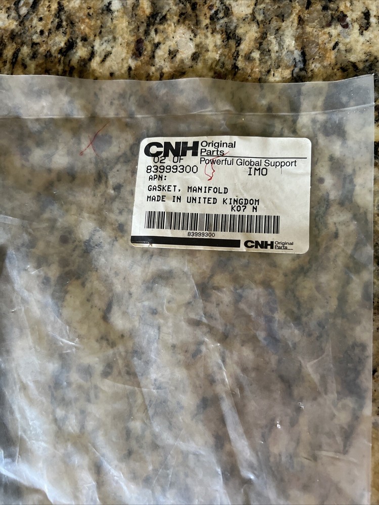 CNH GASKET PART # 83999300