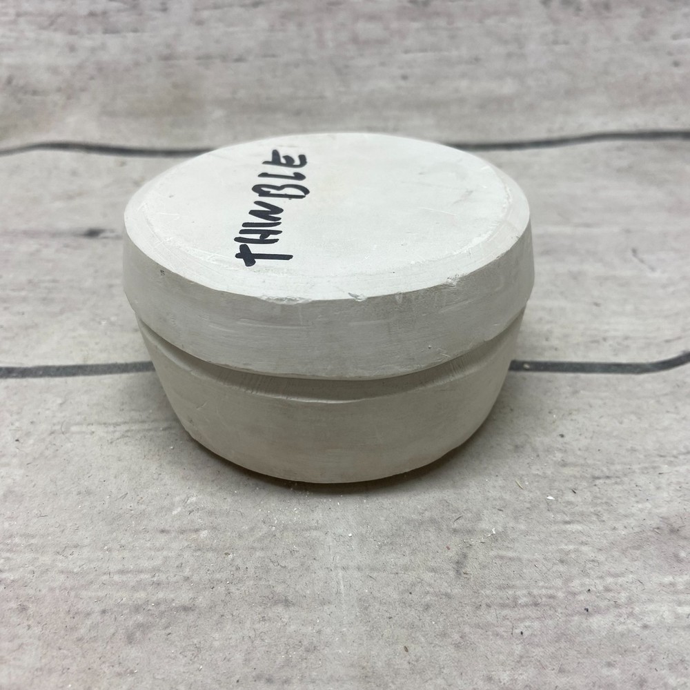 Unbranded Ceramic Casting Mold Figurine