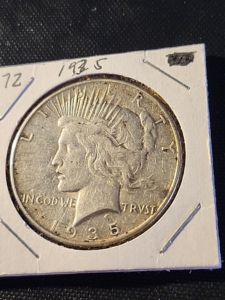1935 Silver Peace Dollar In Extremely Fine Condition