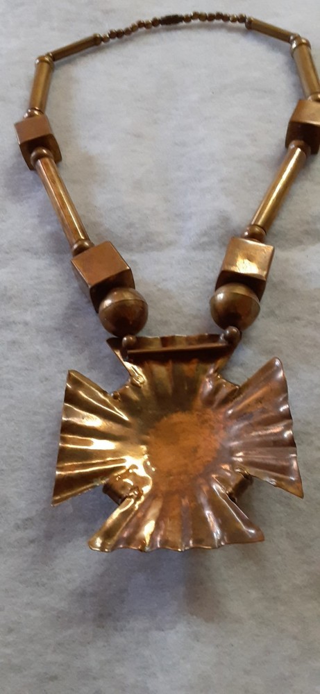 BRASS ANTIQUE COSTUME NECK PIECE