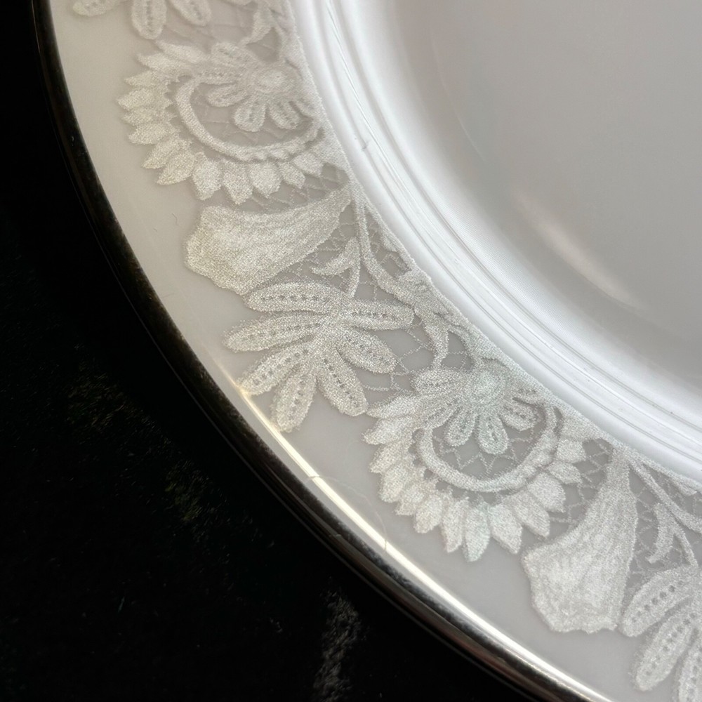 LENOX Sharon Sacks Lyrical Garden pattern bone China bread butter plate discont.