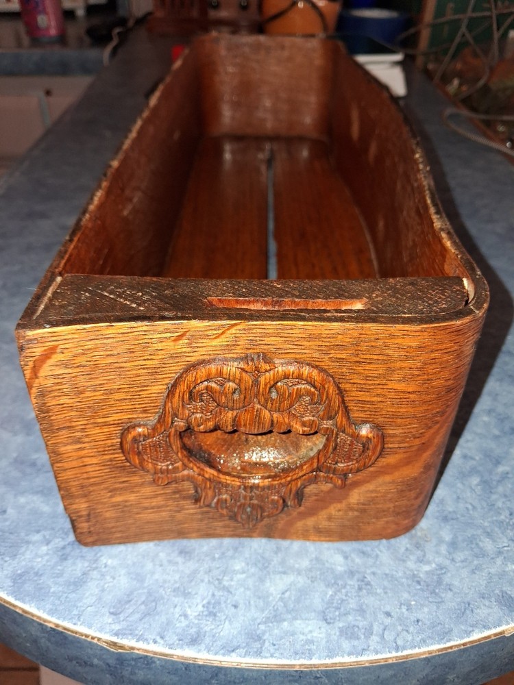 VINTAGE TREDDLE SEWING MACHINE DRAWER WITH CURVE NICE CONDITION!