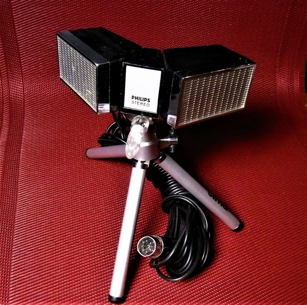 Vintage Philips EL-1979/00 Stereo Microphone Set with DIN plug.