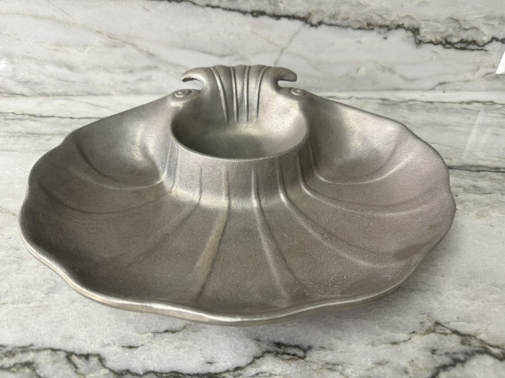 Pewter CLAMSHELL PLATTER / SERVING DISH / TRAY - The Wilton Co.