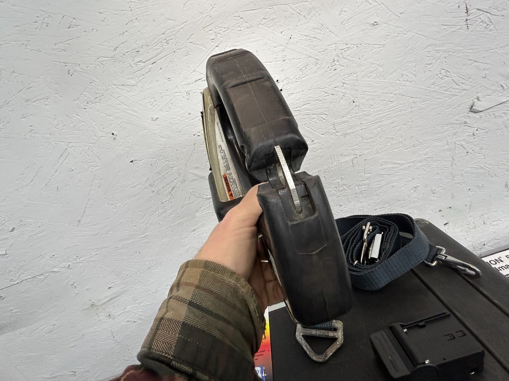 MSA Evolution 5000 Hand-Held Thermal Imaging Camera With Case And Accessories