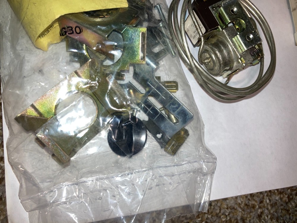 NEW GEMLINE GC608 COLD CONTROL SWITCH 31" CAPILLARY, NOS