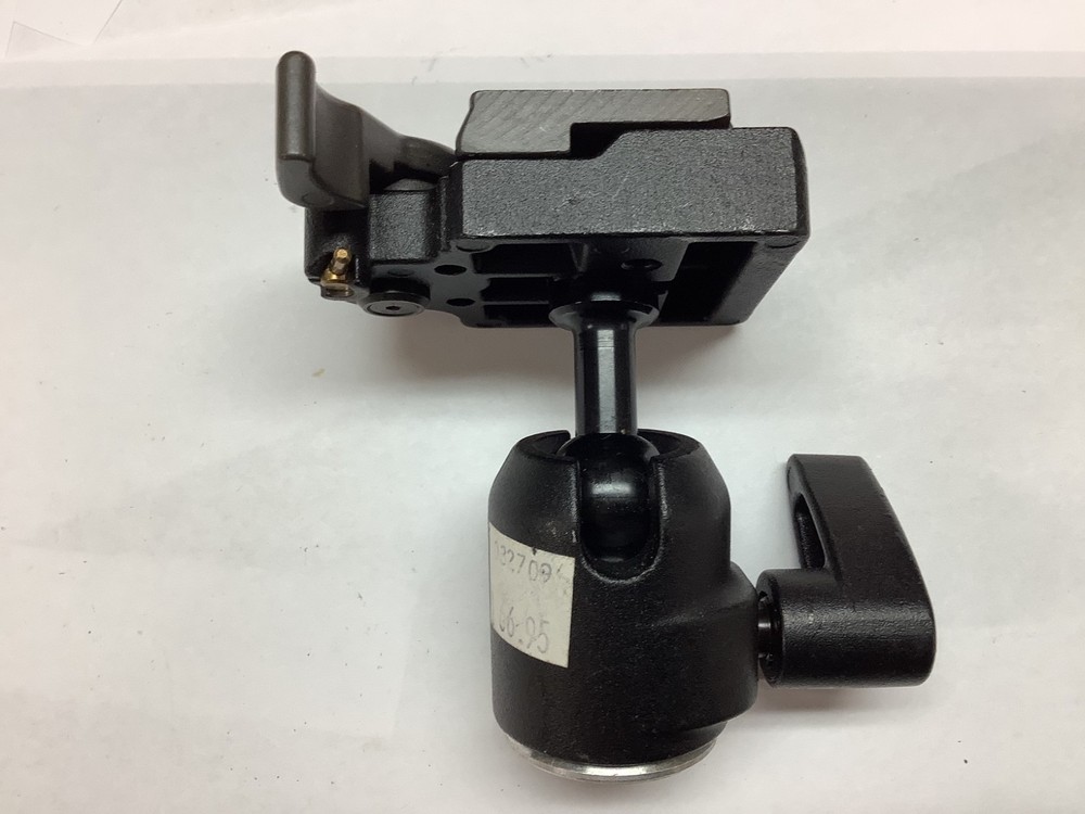 Manfrotto 484RC2 Mini Ball Head w/Quick Release