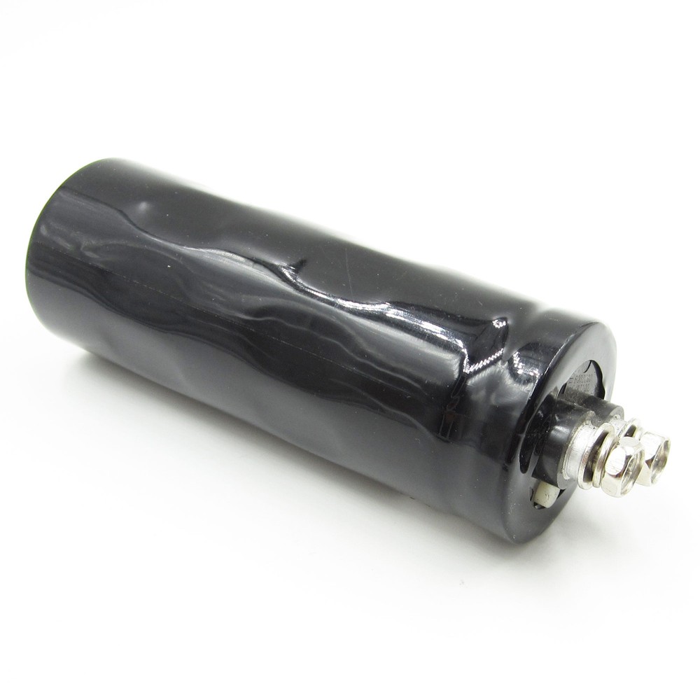 2.5V 700F Automobile Super Farad Capacitance Good Quality