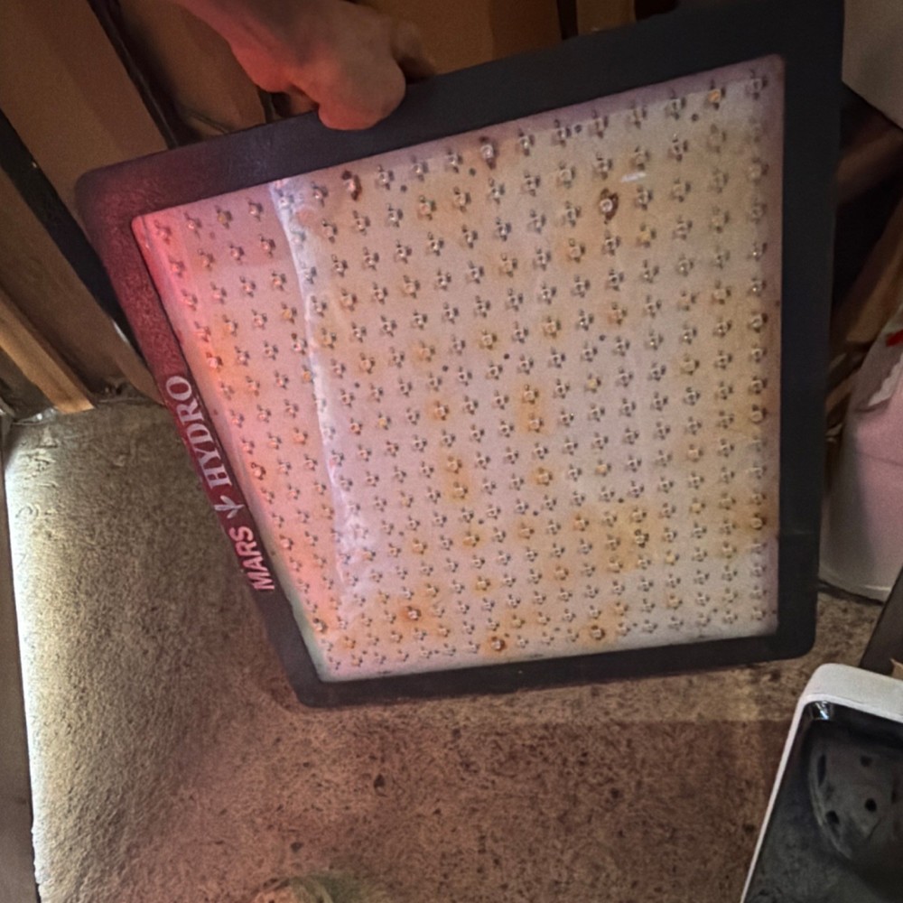 Mars Hydro LED Grow Light Panel Red Blue Spectrum LED Lighting Technology Black