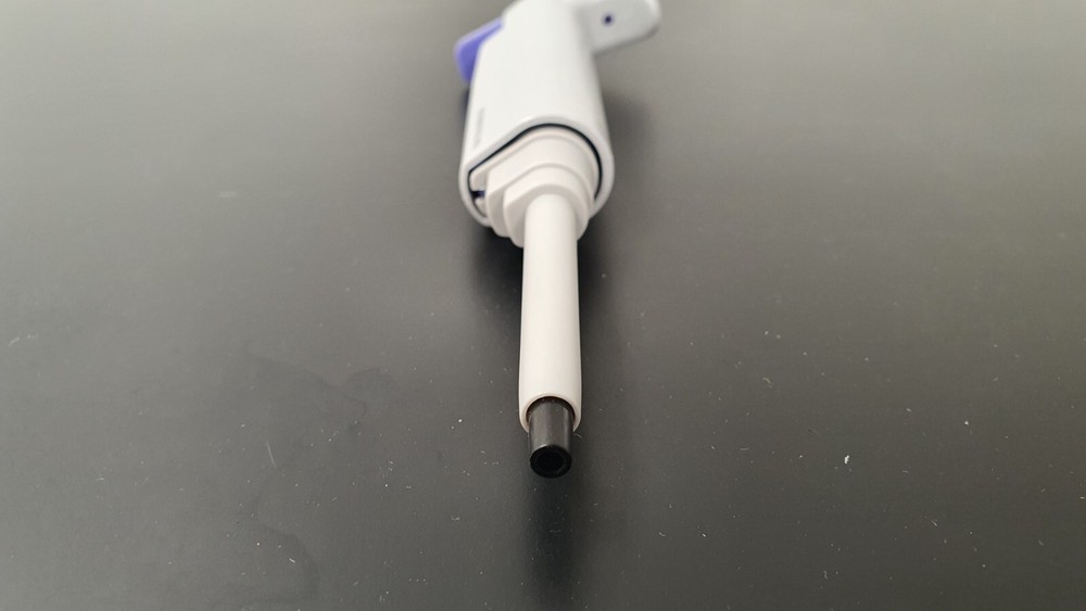 SciLogex Pipette, Manual, Single-Channel, 200uL. Used, perfect condition