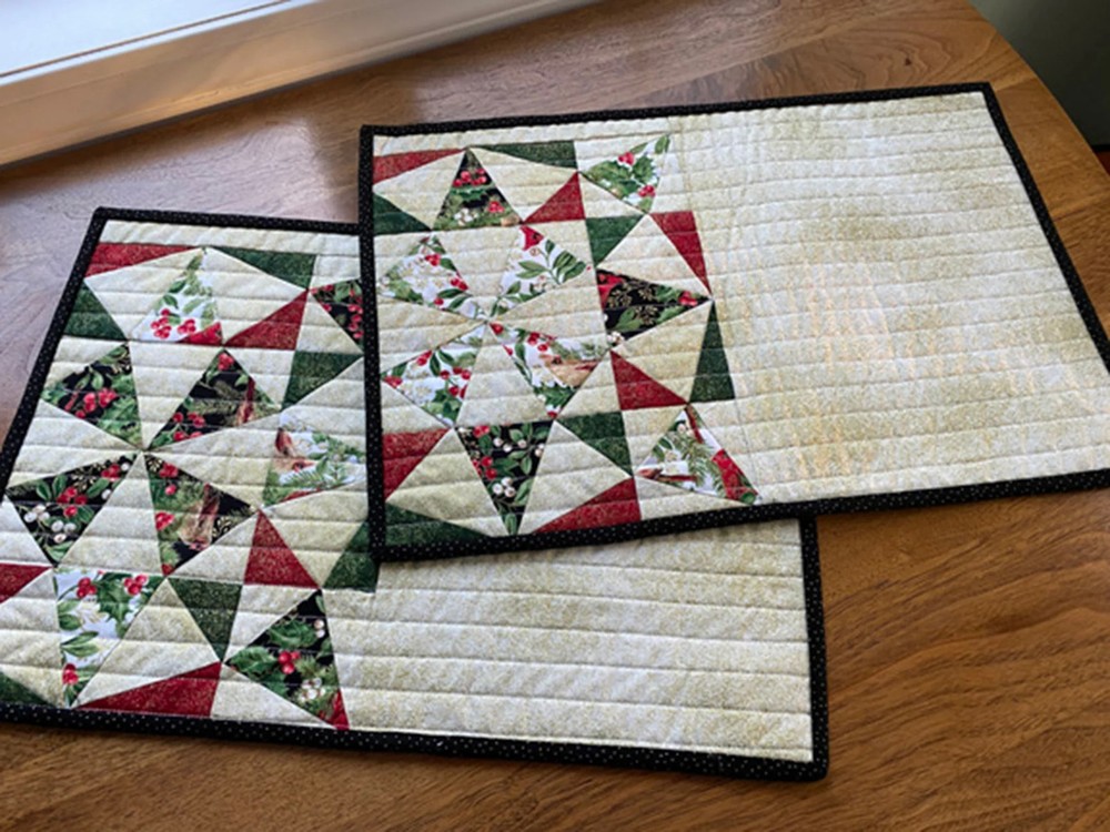 Just A Sliver Table Runner/Placemats Pattern by Kristine Poor