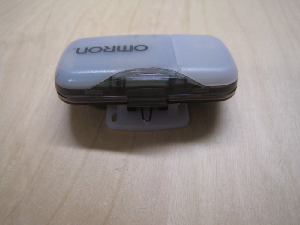 Omron HJ-002 Pedometer