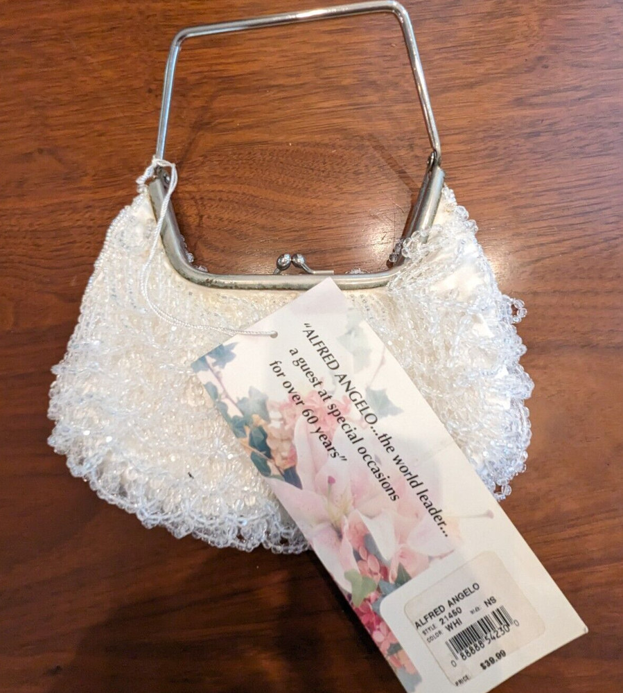 NWT ALFRED ANGELO WHITE BEADED SEQUIN EVENING BAG BRIDE SILVERTONE HANDLE LATCH