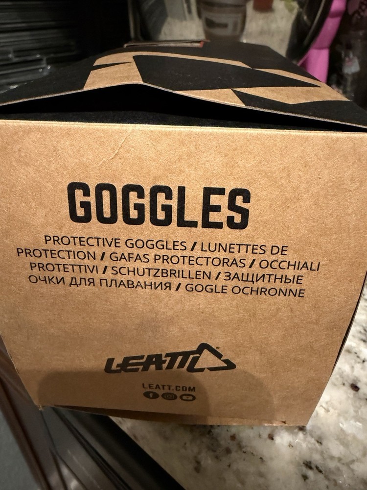 Google Velocity 6.5 Graphene Light Grey 58%