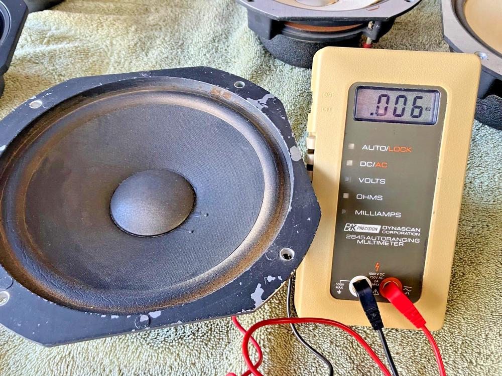 JBL LE8T Woofer /  Good Condition / Black Cone /