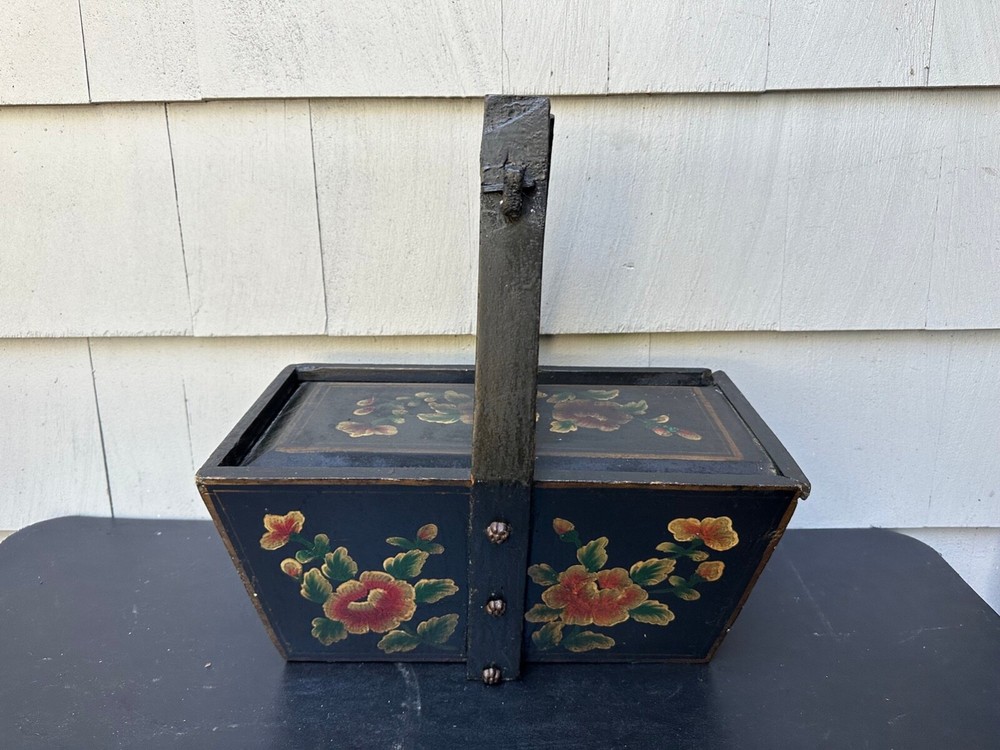 Antique Japanese Hand Painted Lacquered Handled Box
