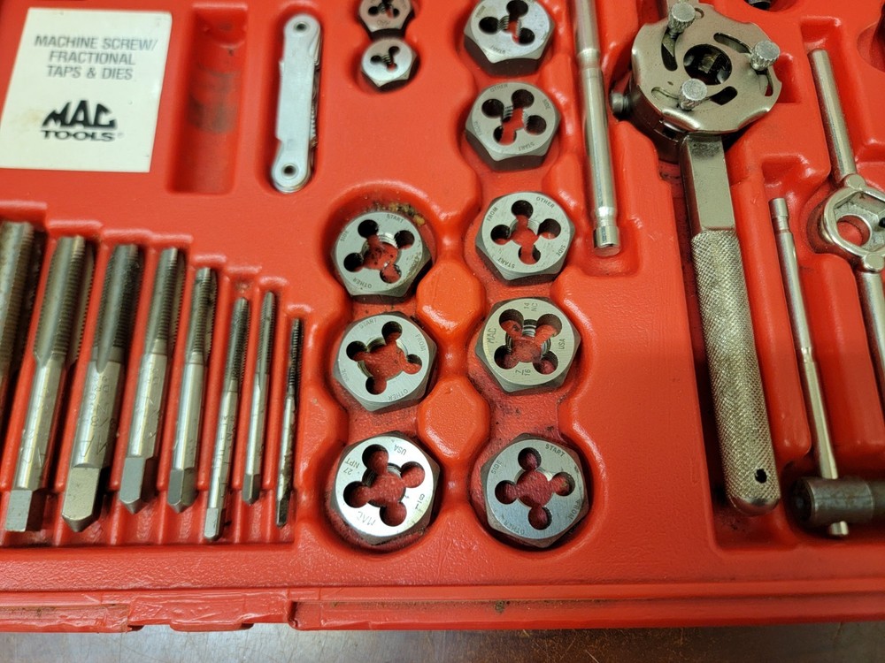 Mac Tools TDCOMBO Tap and Die Set...missing a piece