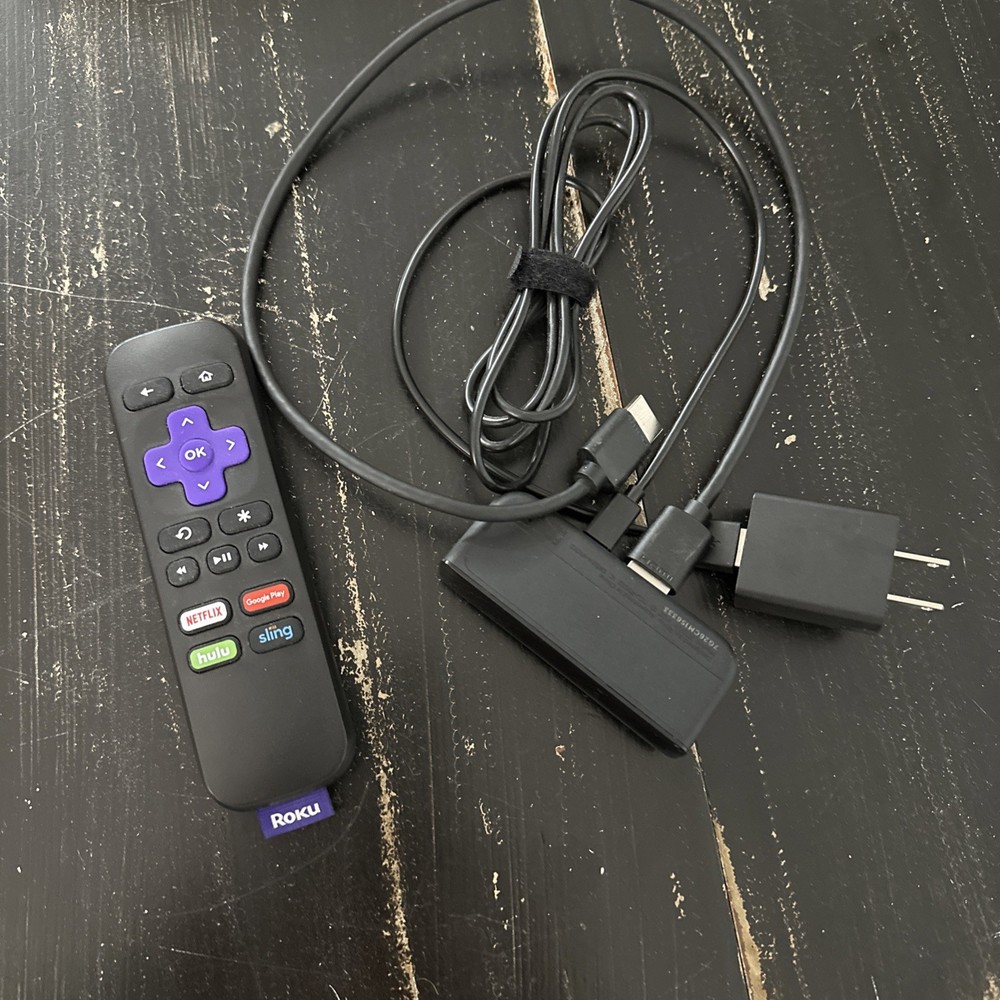 Roku 3700x Streaming Device