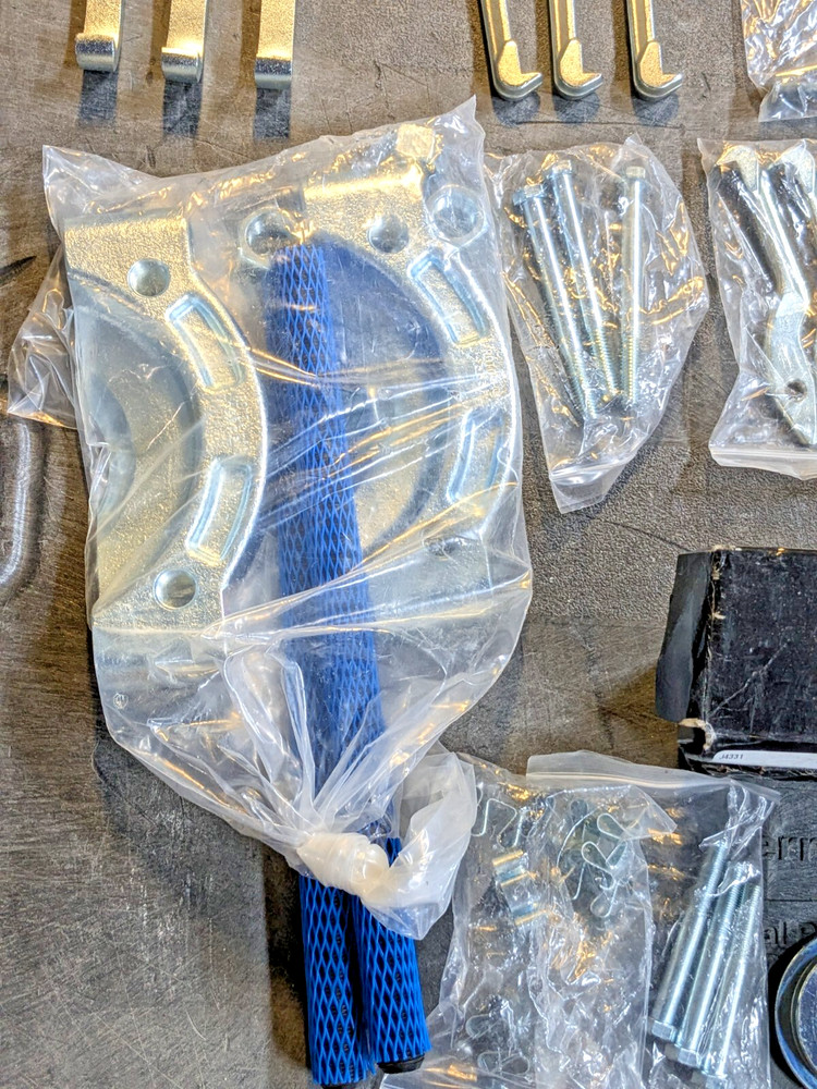 Proto-Ease Master Puller Set J4235A INCOMPLETE