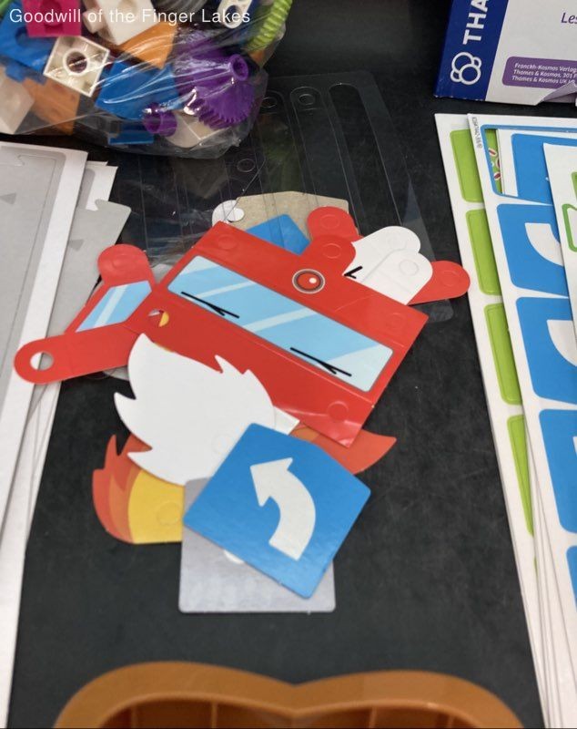 Thames Kosmos Kids First Coding and Robotics Powers ON