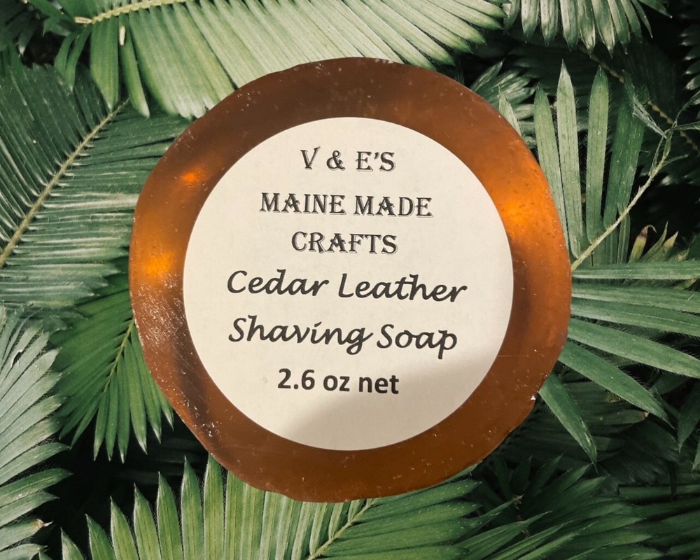 Glycerin shaving soap - Cedar Leather