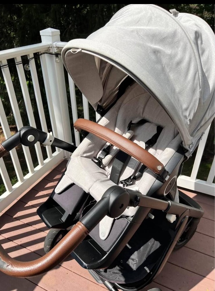 Stokke Trailz All Terain Stroller and Carrycot