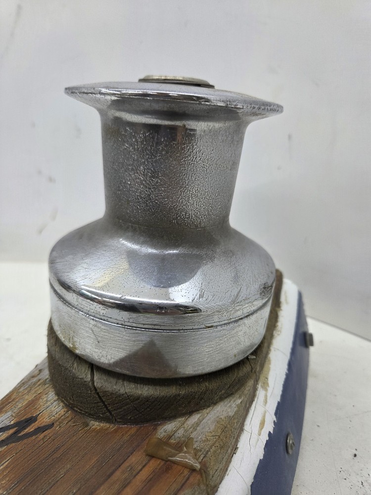 Lewmar 24 Two Speed Sailing Winch INV: N