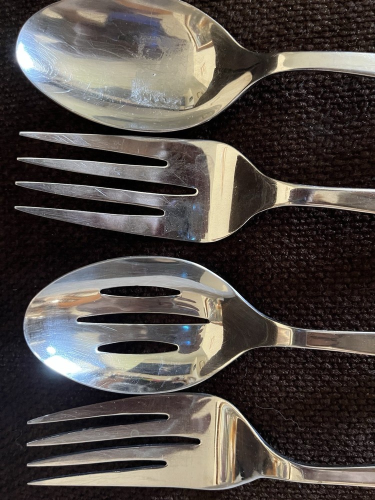 Gourmet Settings Moments Serving Pieces