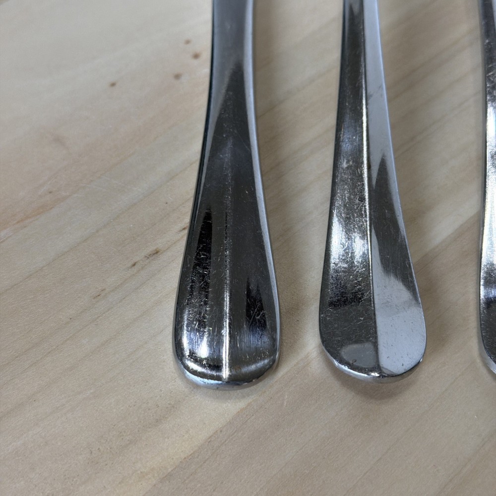 4 pc set Gourmet Settings CELEBRATIONS GS Stainless Flatware center ridge