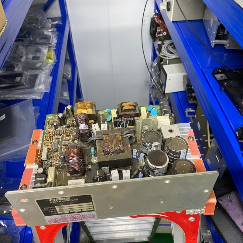 Oriel Instruments 68888 Power Supply