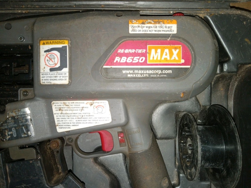 MAX RB650 Rebar Tier & Case Japan