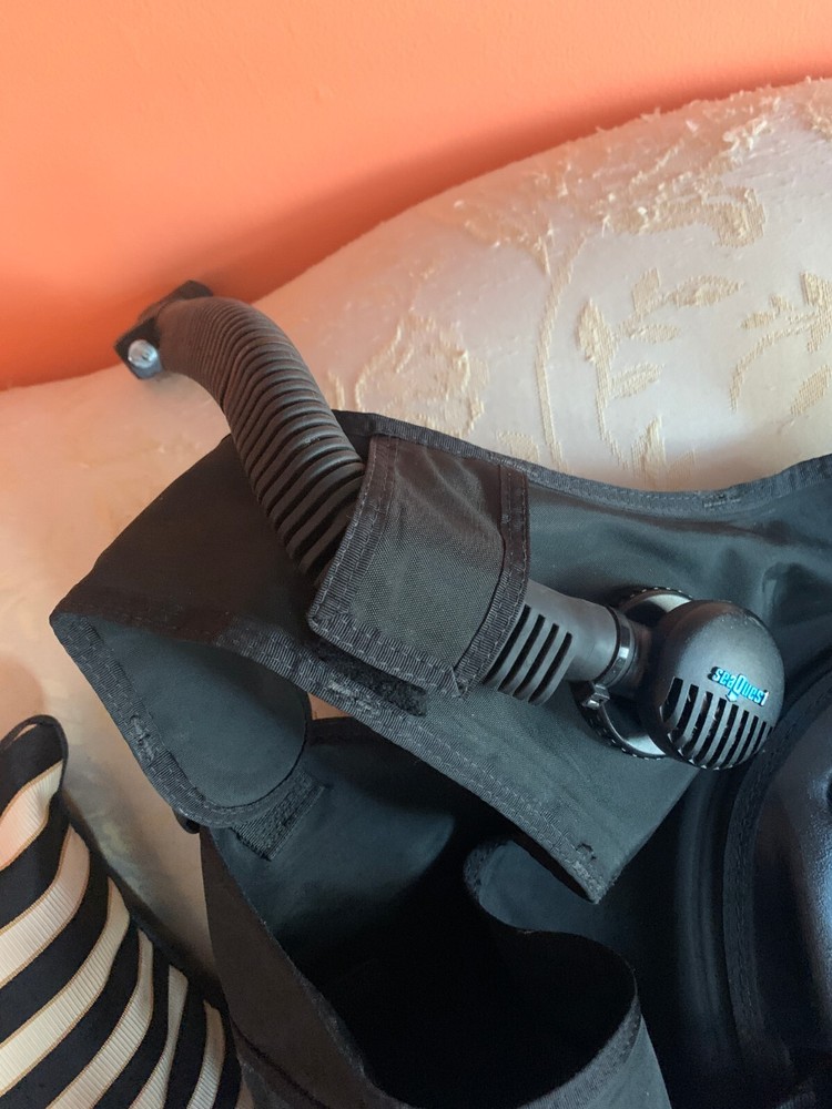 Seaquest Buoyancy Compensator