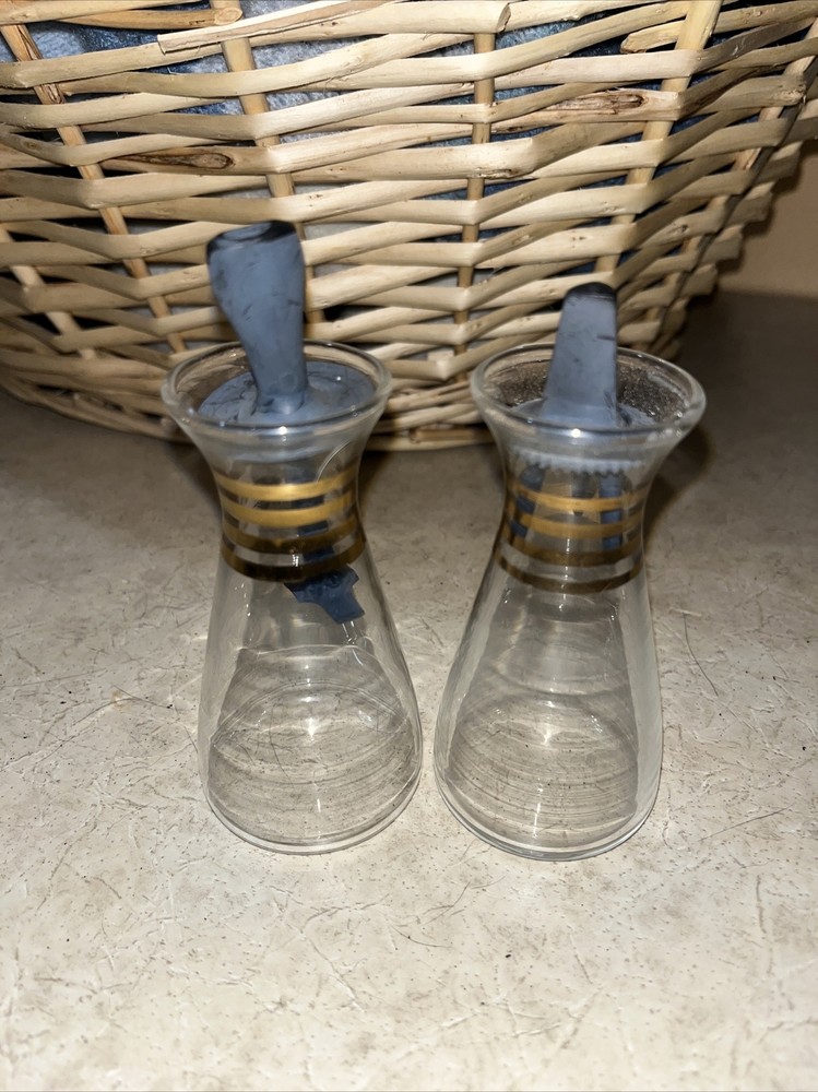 Pyrex Salt/Pepper Shakers Gold Bands, Vintage