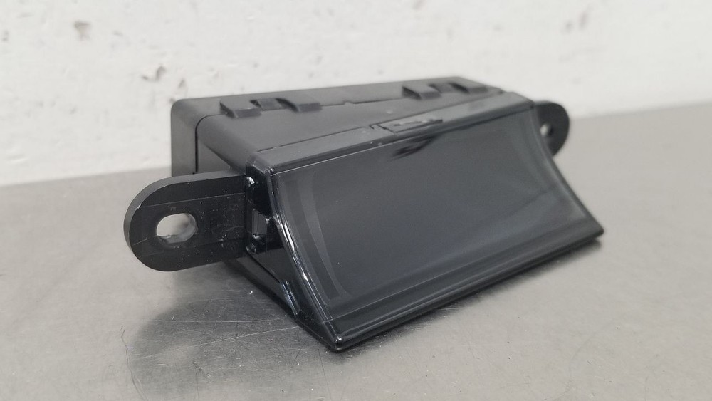 17 CHEVY TAHOE INFORMATION HEAD UP DISPLAY SCREEN 23370882