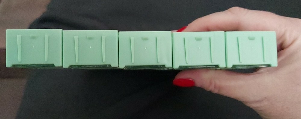 Green SMT SMD Electronic Components Storage Box Organizer 50 Grids