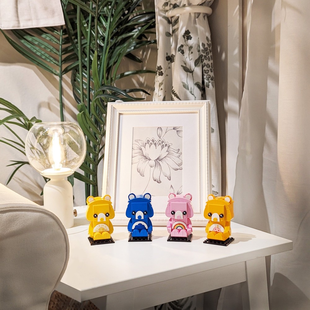 NEW - Blue Friendship Bear Brickheadz - Building Set