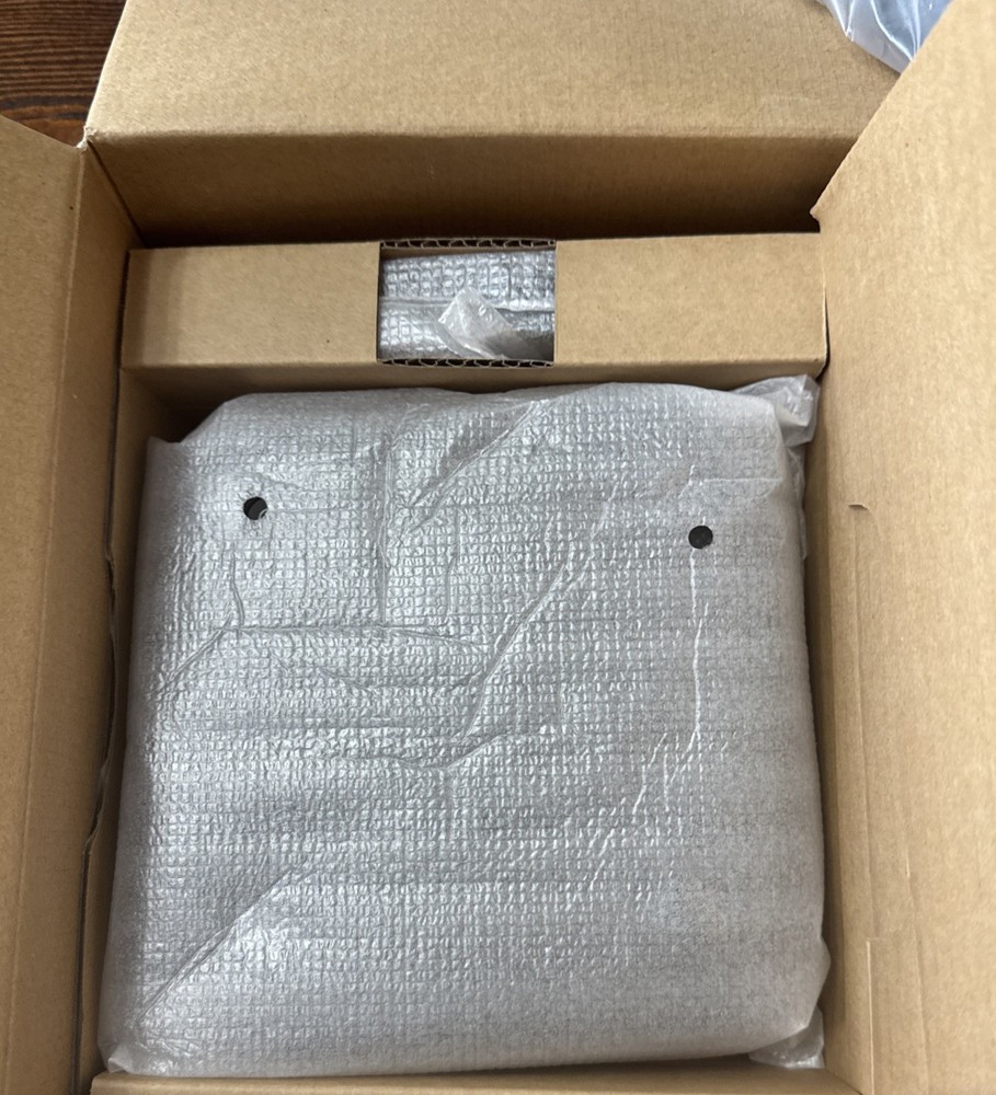 Canon Connect Station CS100 Camera Camcoder Wireless Transfer Hub Media Storage