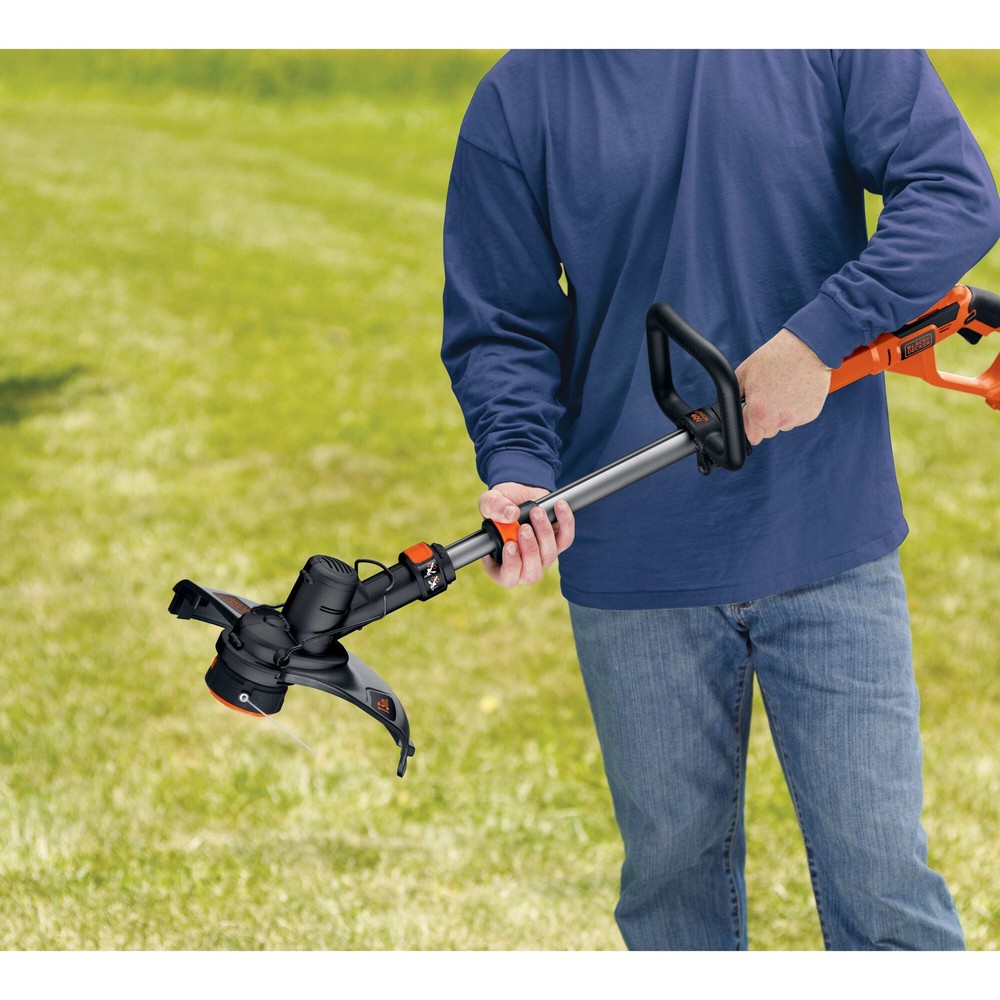 BLACK+DECKER 40V MAX* 13 in. 2in1 Cordless String Trimmer/Edger Kit - LST136