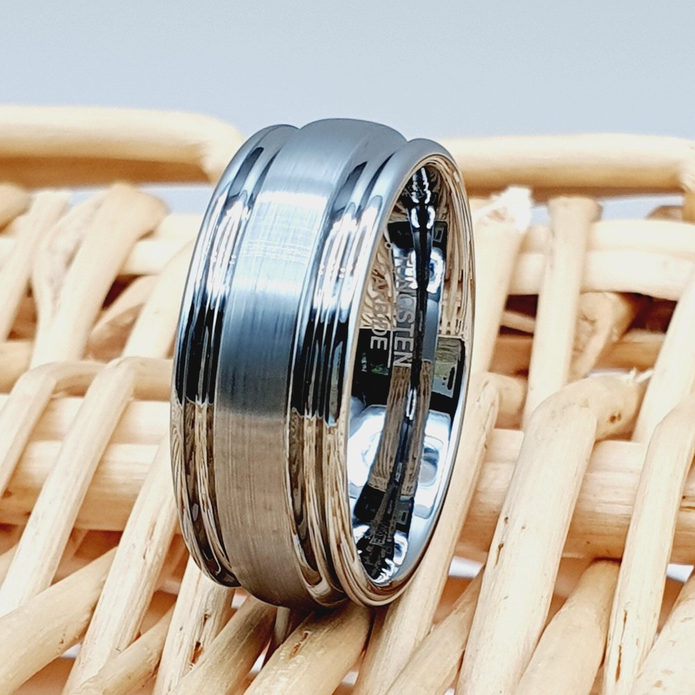 Brushed Domed Silver Proposal Band Durable Scratch-Resistant 8mm Tungsten Ring