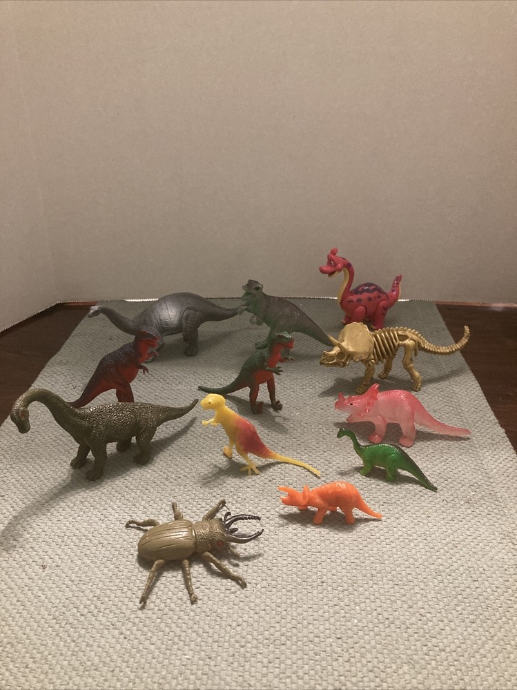Plastic Dinosaur lot