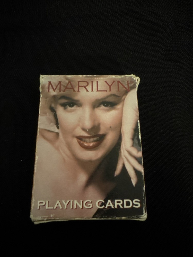 Marilyn Monroe Playing Cards Pink