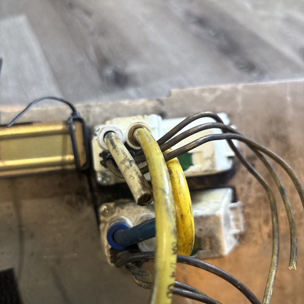 Freightliner Columbia Century Dash Switch Panel Missing P/N