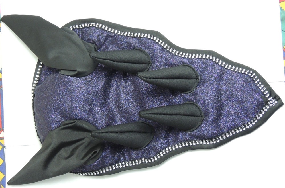 Dragon Saddle Pad Set with Ear Bonnet and Blushing Boots