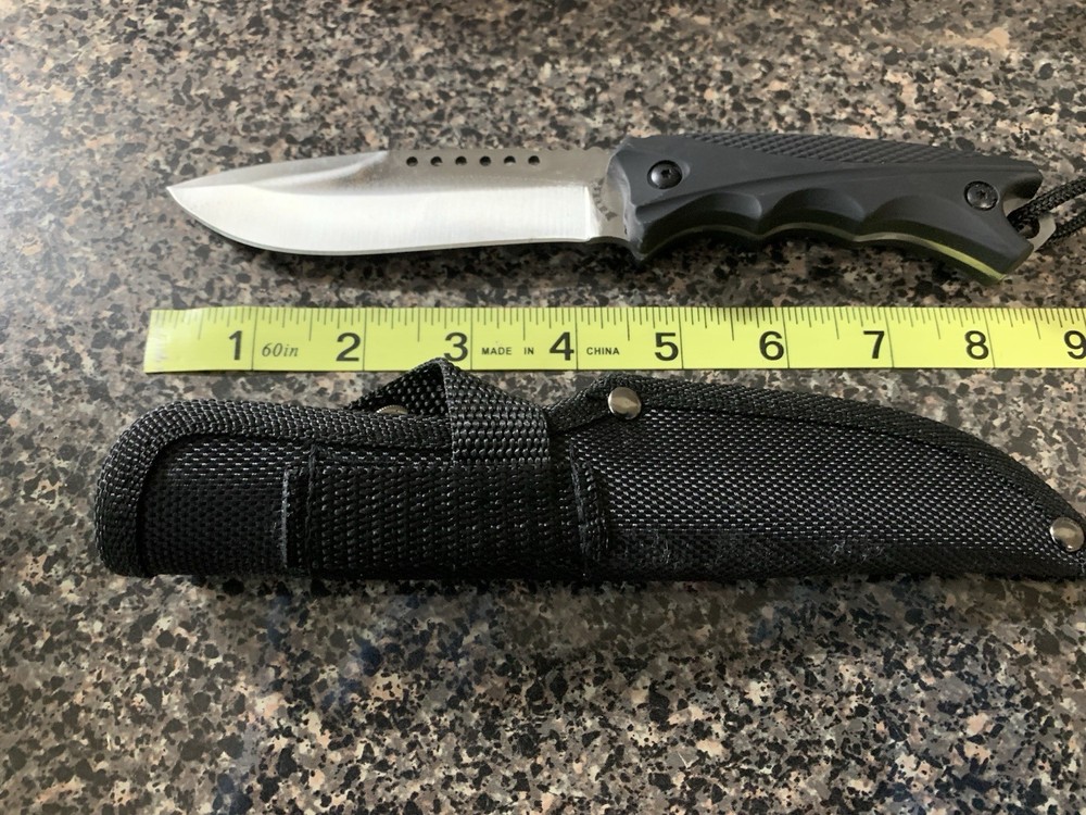 8.5 Inch Ventilated fixed blade knife With Rubber Grip