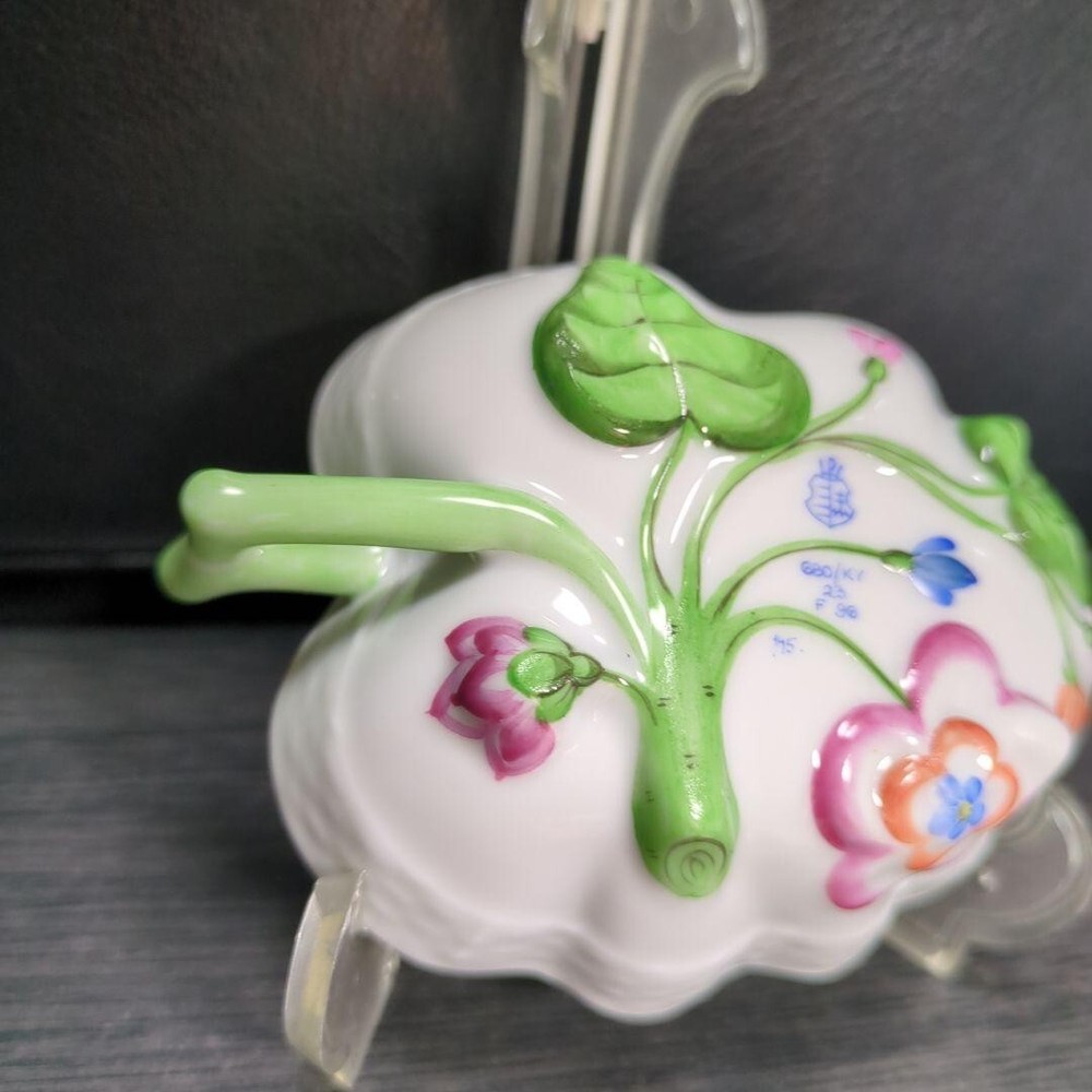 HEREND KITTY Spring Buda Bacony Sugar Bowl Tulip