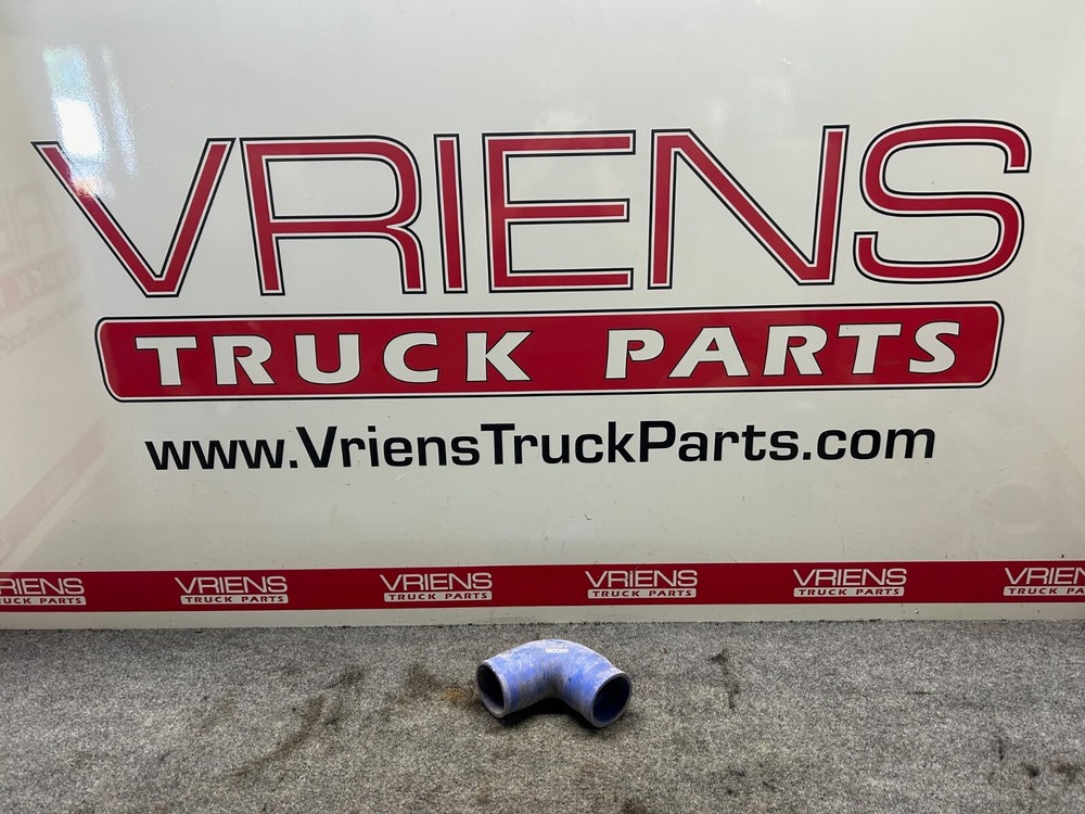 PETERBILT F04-6006 ELBOW-RUBBER SILICONE 90D