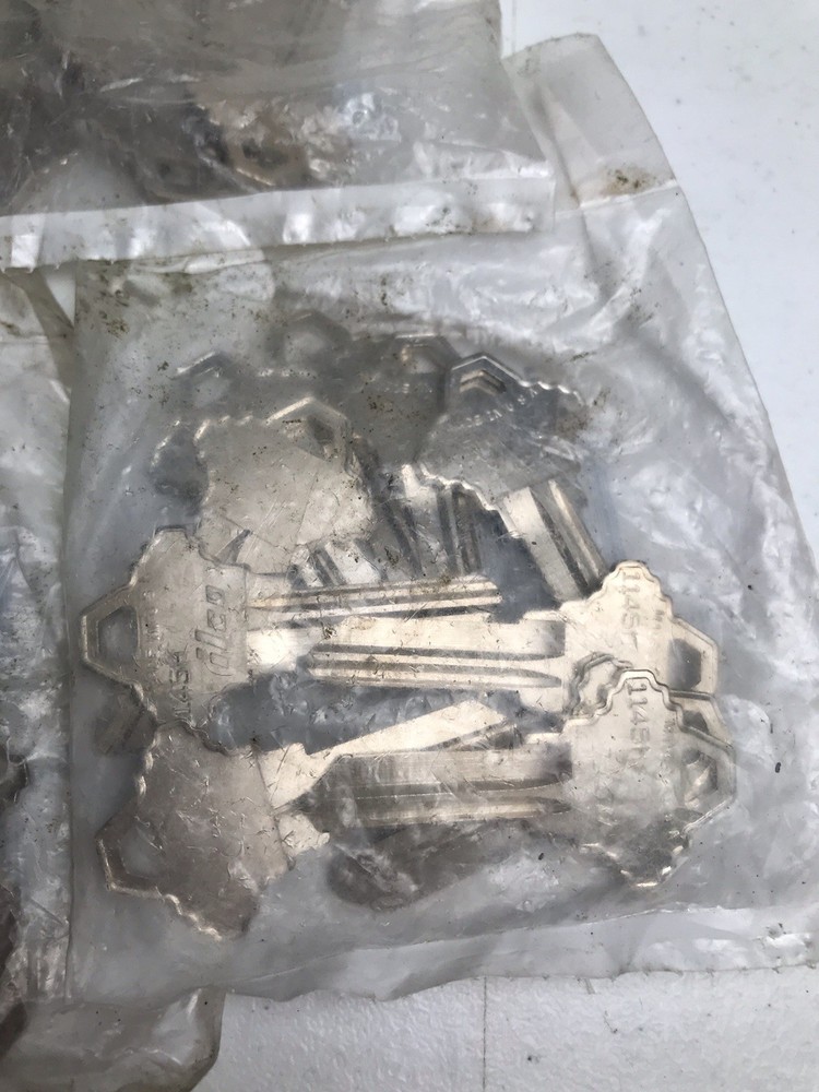 30x ILCO 1145H Schlage Blank Key