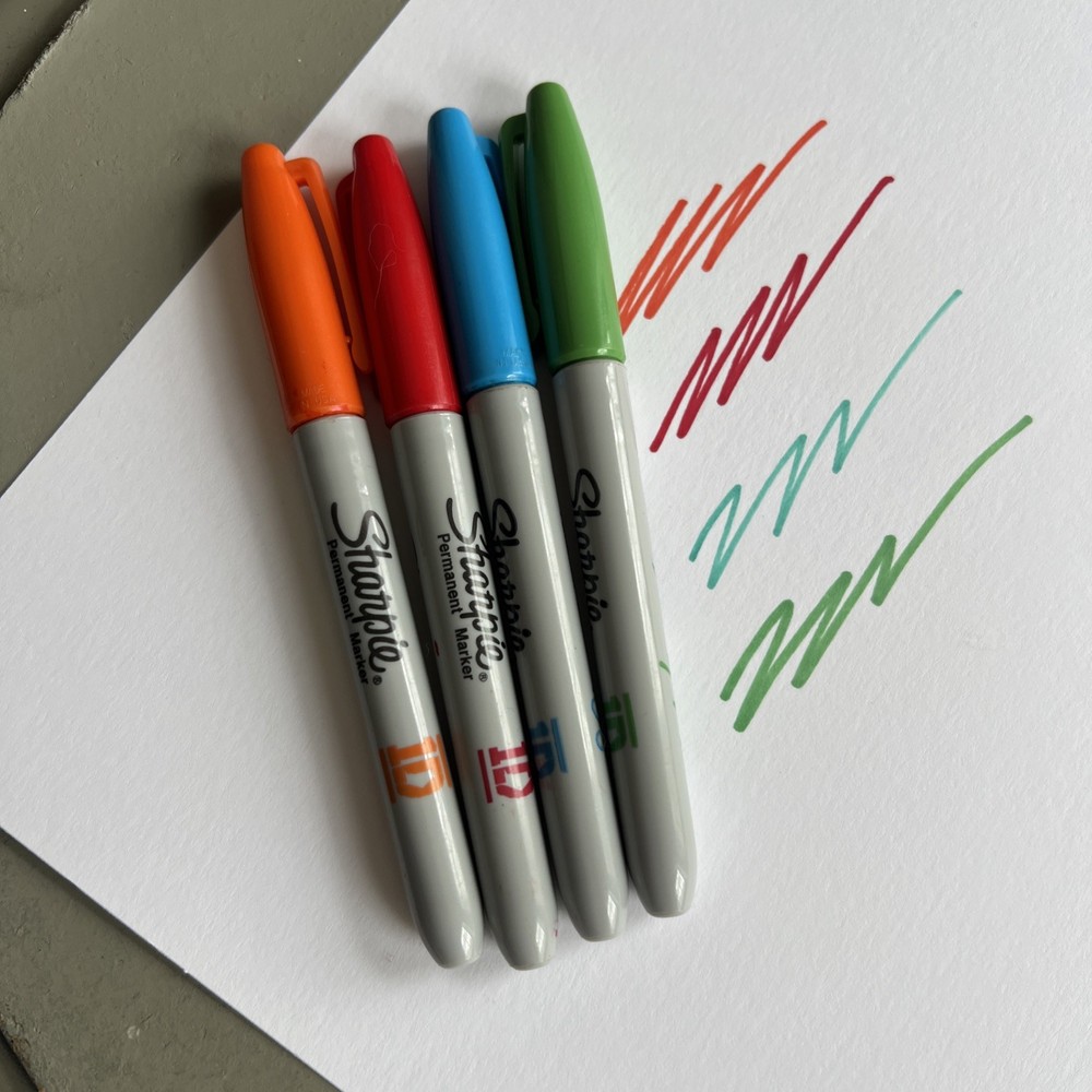 ONE DIRECTION Limited Edition Sharpies (Includes Louis, Niall, Harry, Liam)