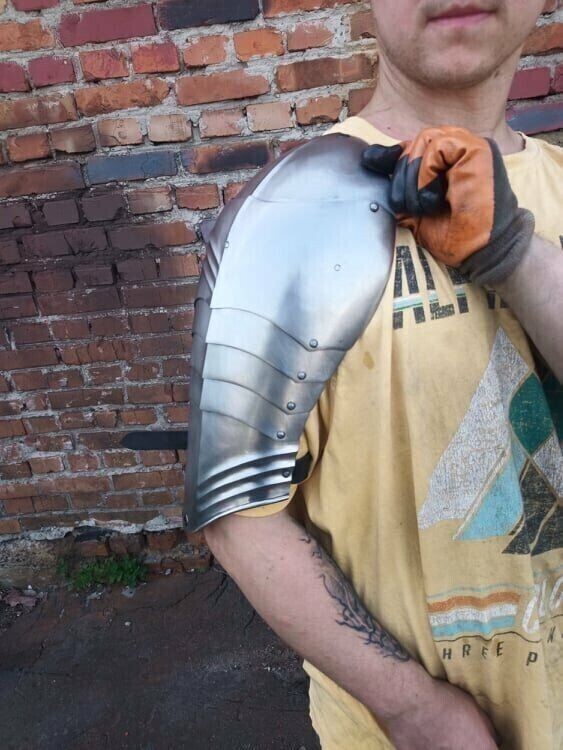 Medieval Gothic Knight Armor Pair Of Pauldrons Shoulder